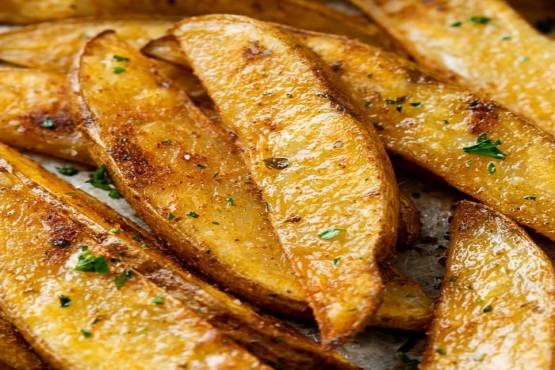 POTATO WEDGES